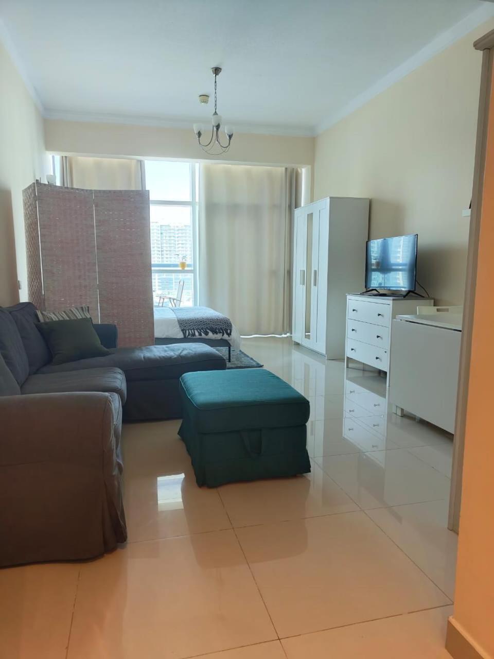 Studio In The Heart Of Sports City -Great View & Amenities! Дубай Екстериор снимка